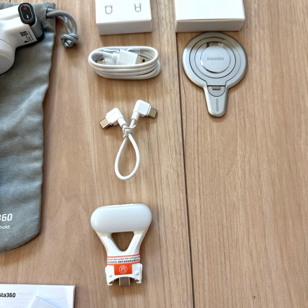 Insta360 Flow2 Pro インスタ　クリエイターキット ホワイト