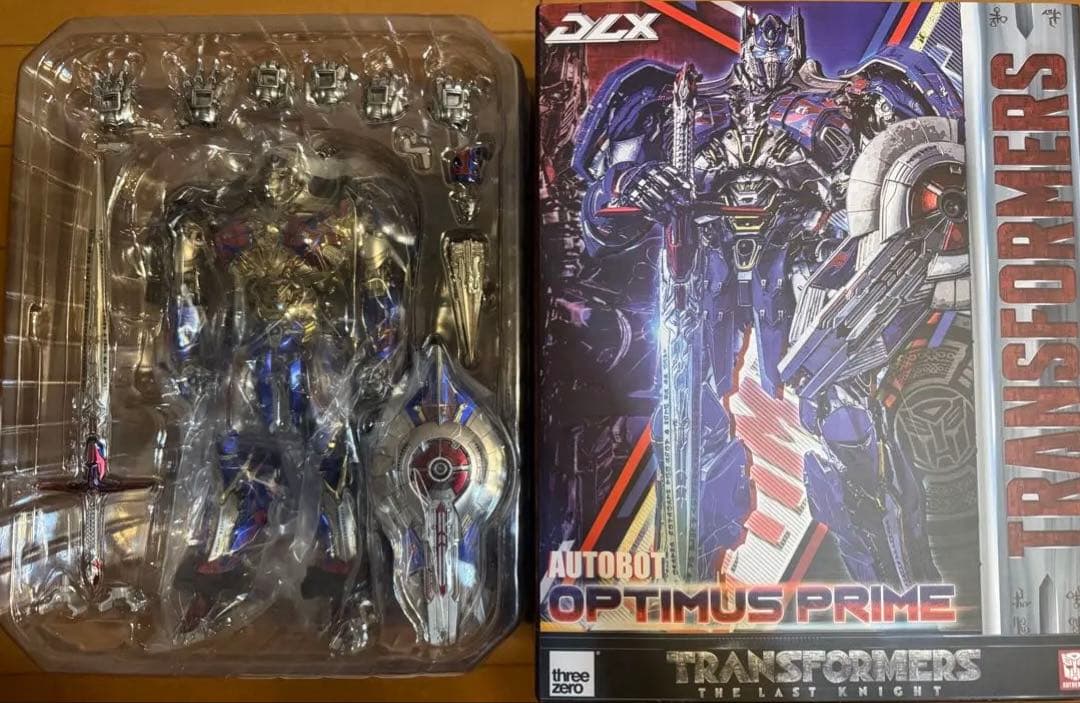美品 DLX オプティマスプライム 最後の騎士王 threezero スリーゼロ