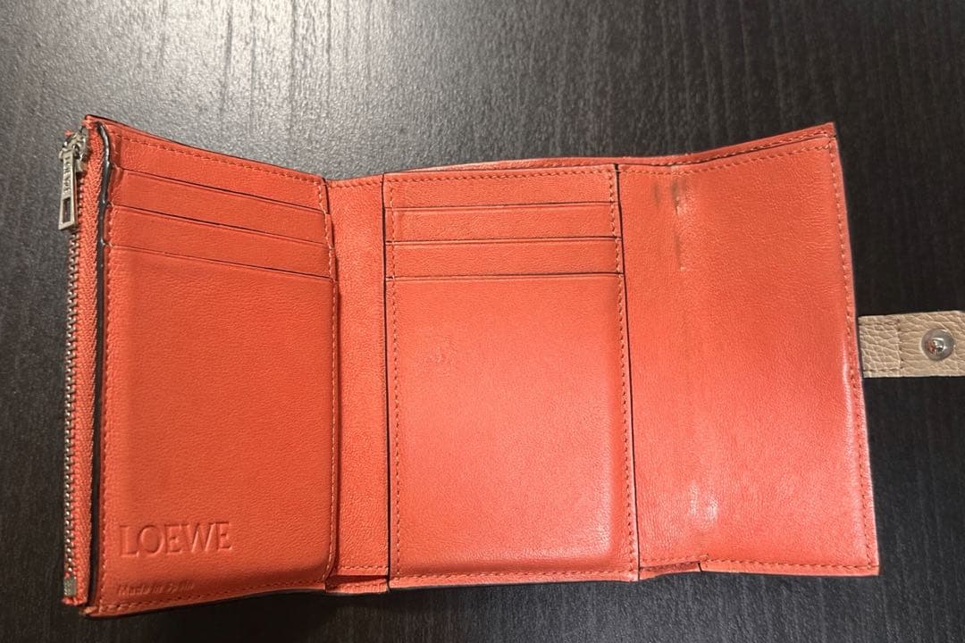 LOEWE 三つ折り財布 ベージュ