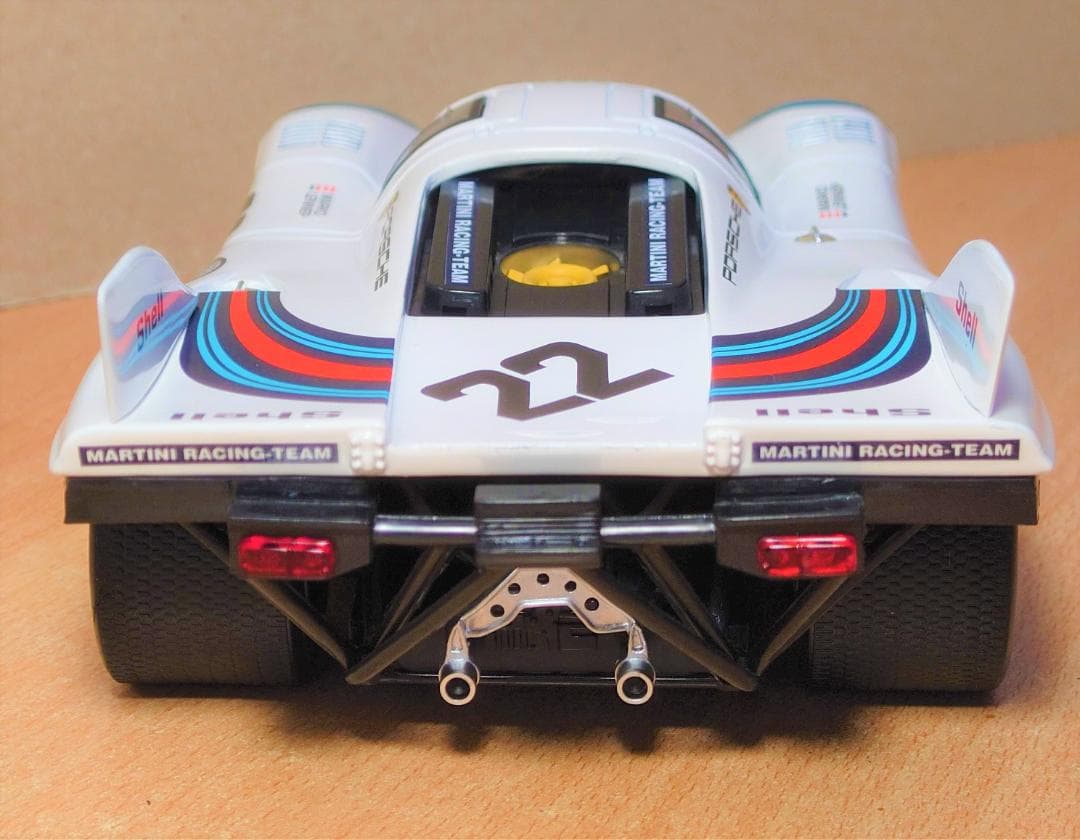 1/18 ポルシェ917K 1971 ル・マン優勝 #22 ノレブ製ミニカー