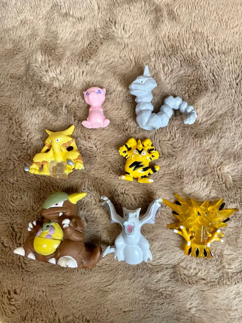 ポケモン フィギュア モンコレ　初期　平成　レトロ　 ミュウ　サンダー　ソフビ