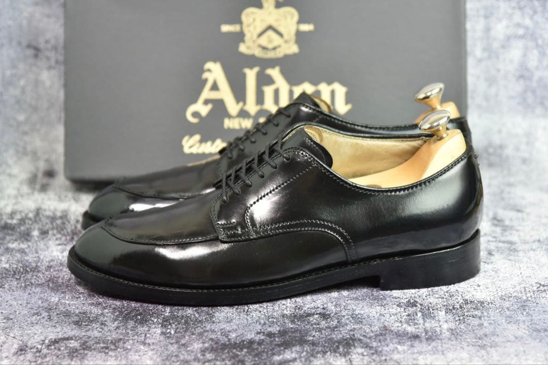 オールデン　コードバン　#54332　Vチップ　8D　黒　モディファイドラスト