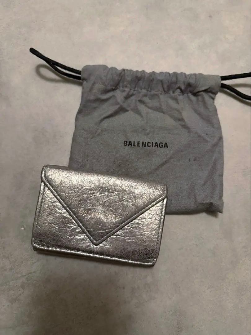 BALENCIAGA バレンシアガ　三つ折りウォレット