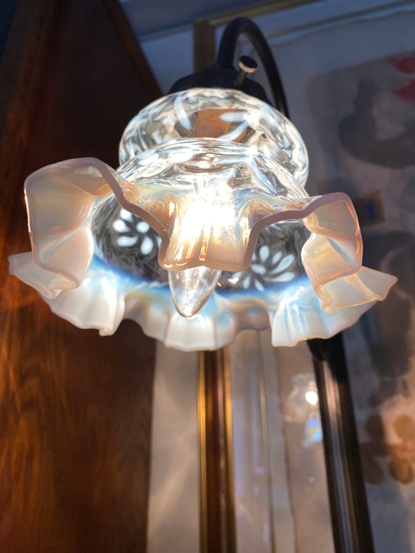 OLD FENTON 　デイジー&ファーン　オパールセント　ガラスシェード