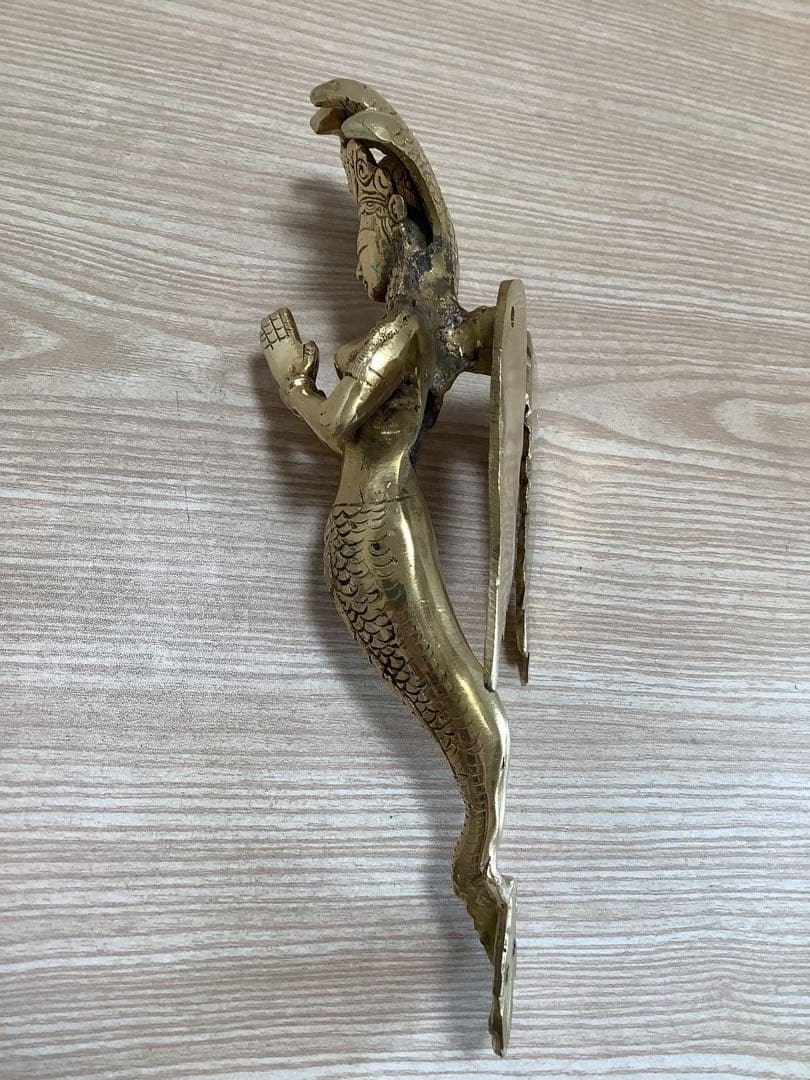 《 ヒンドゥー教　新品 》 ドアハンドル　ナーガ　女神　真鍮　25cm B