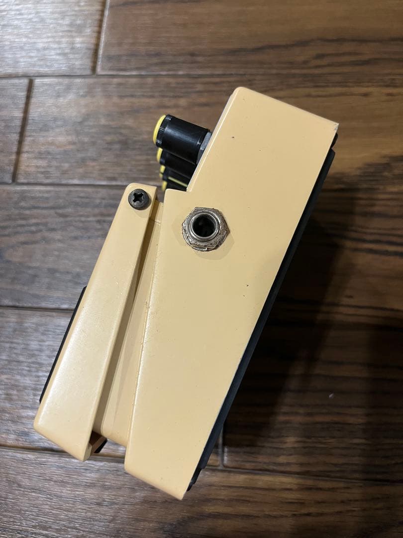 BOSS Auto Wah AW-2 ギターエフェクター