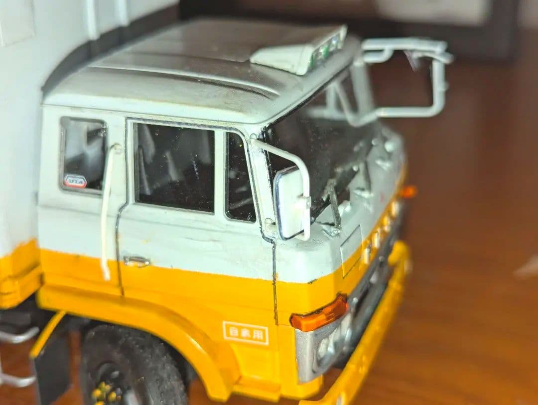 プラモデル完成品三菱ふそうＦU