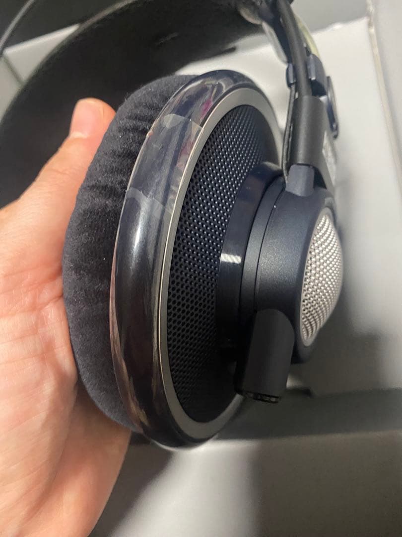 AKG K702 オープンエアー型ヘッドフォン