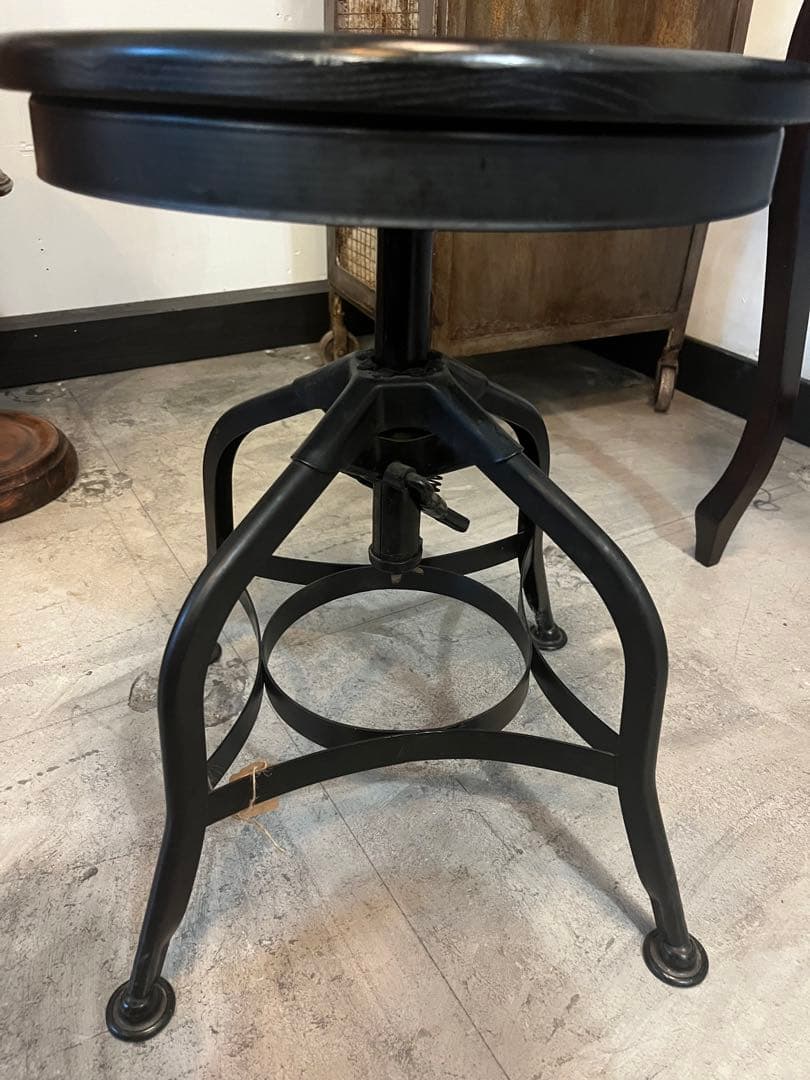 ヴィンテージ　インダストリアルスツール