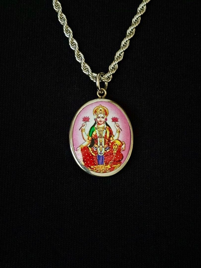 藤井風さん　女神ラクシュミー〈ピンク〉オームペンダント⭐︎おまけつき