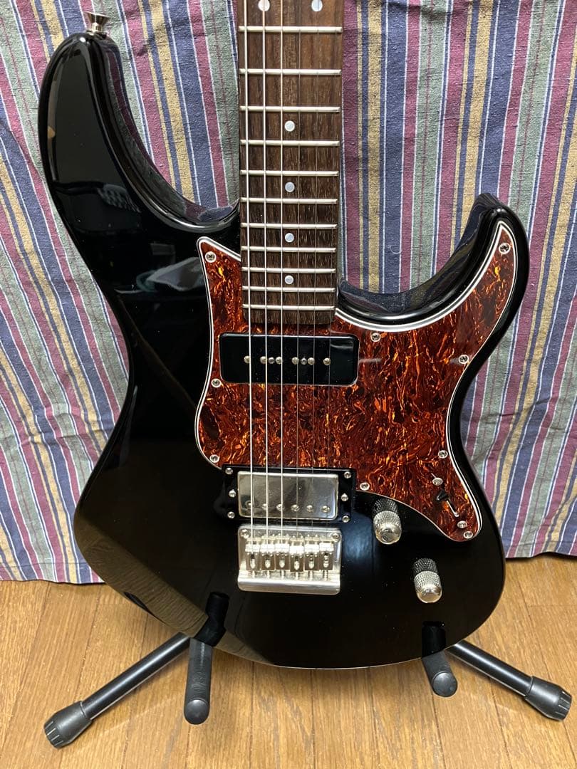 Yamaha エレキギター　PACIFICA 311H 黒 付属品追加