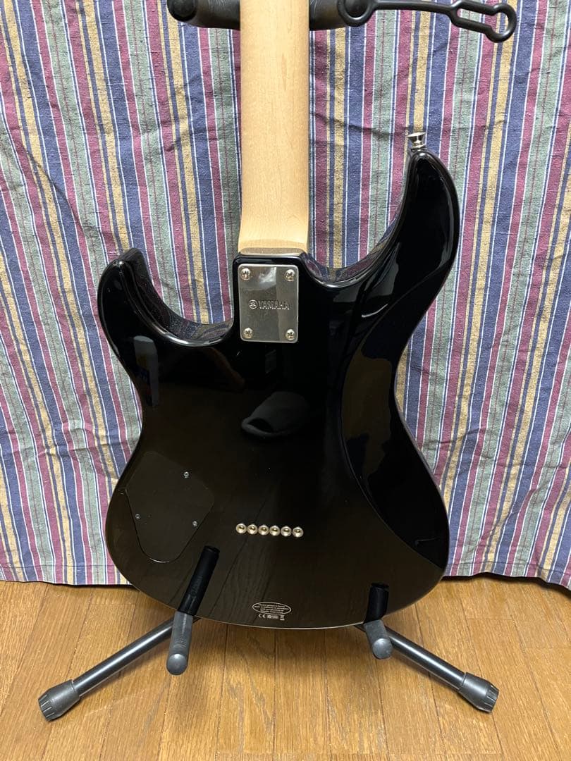 Yamaha エレキギター　PACIFICA 311H 黒 付属品追加