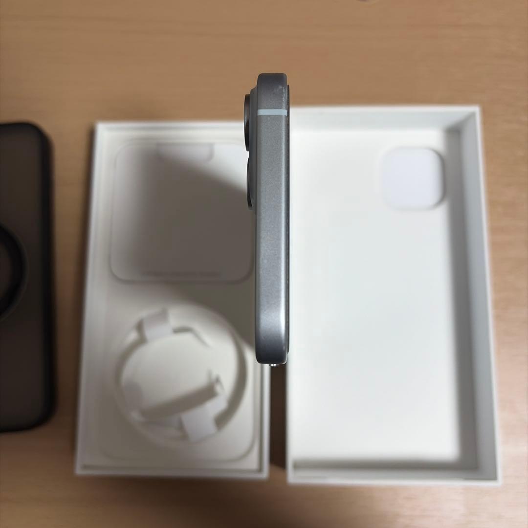 iPhone15plus 256GB 本体