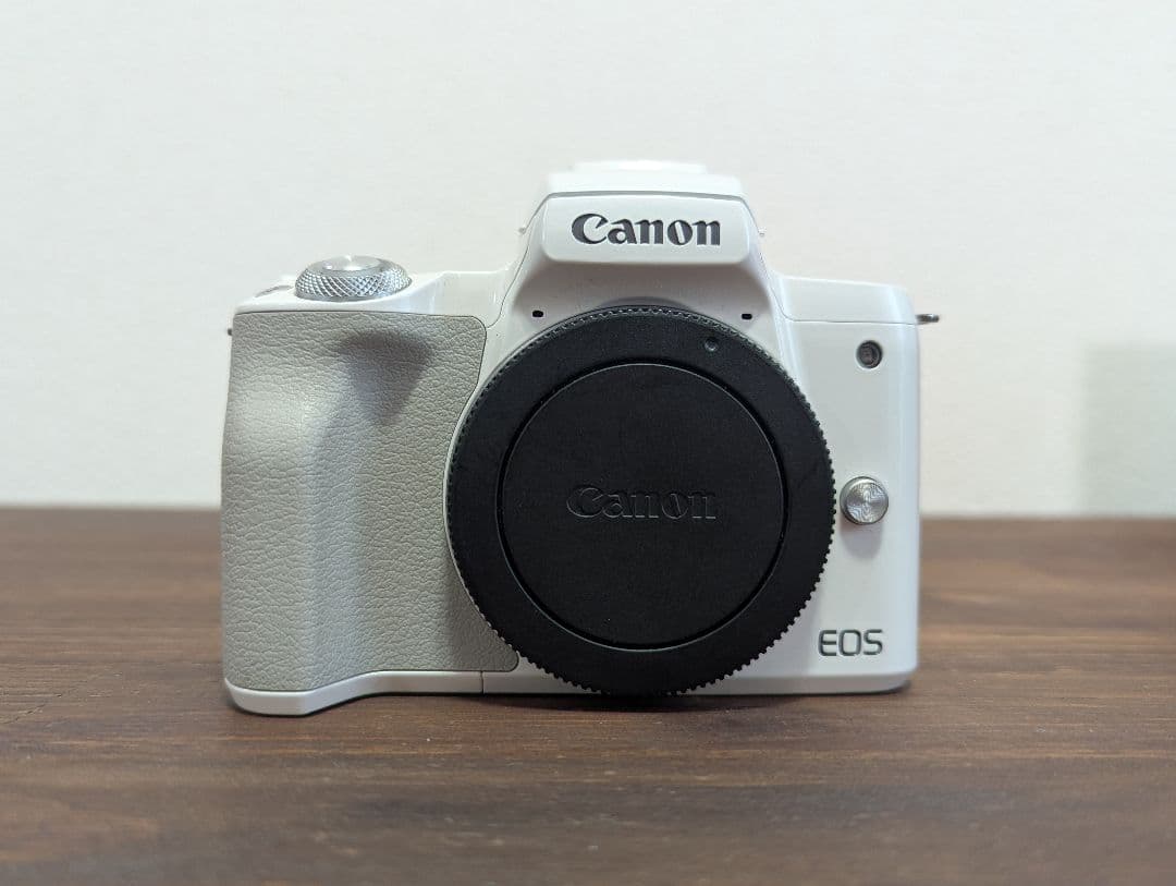 Canon EOS Kiss M ホワイト ダブルレンズ 　美品
