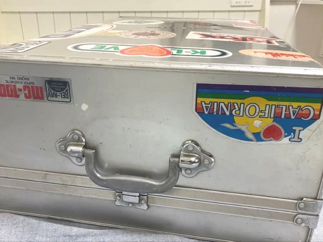 サ*リ様 ジュラルミン製スーツケース　アルミ合金　レア　ビンテージ