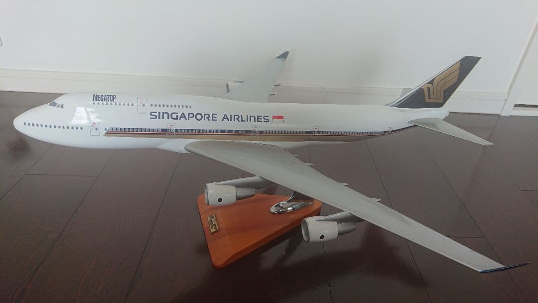 レア物！！SINGAPORE AIRLINE BOEING747-400模型