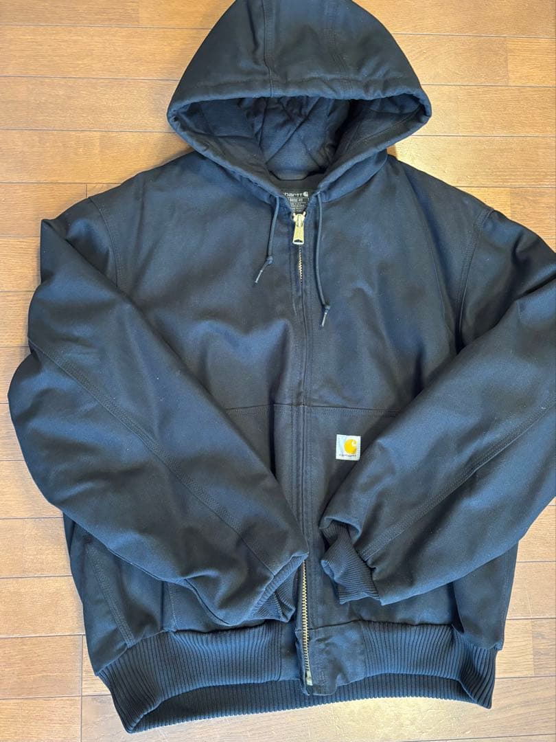 Carhartt フード付きジャケット 黒 アクティブジャケット キルティング