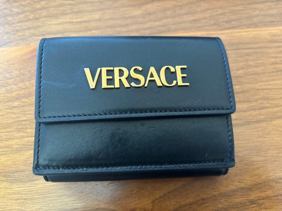 VERSACE ブラック 二つ折り財布