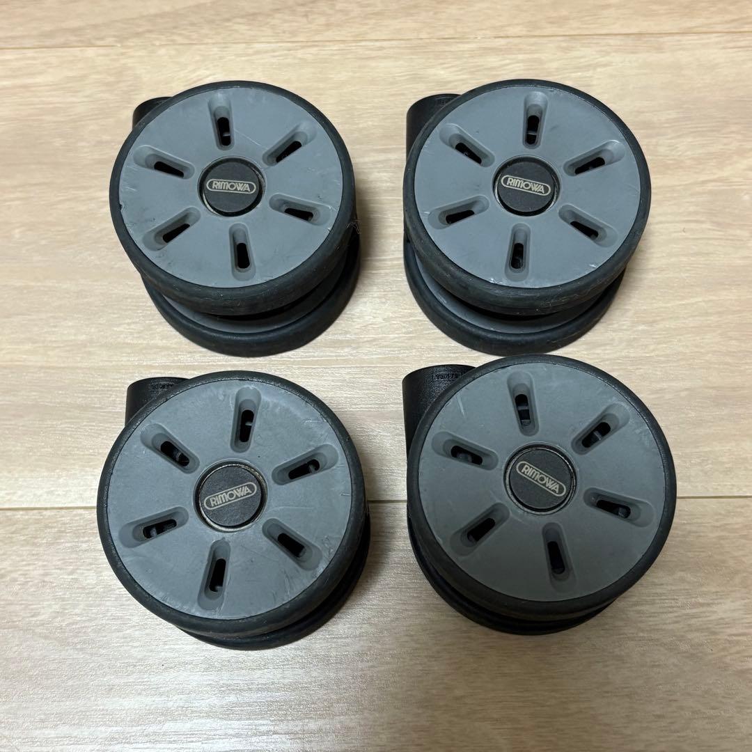 RIMOWA マルチホイール x 4個（6.4cm）②