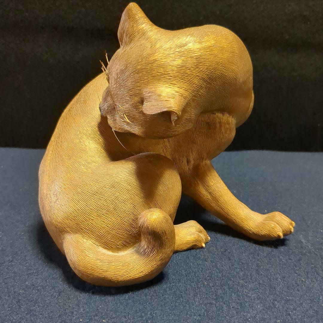 猫　毛づくろい