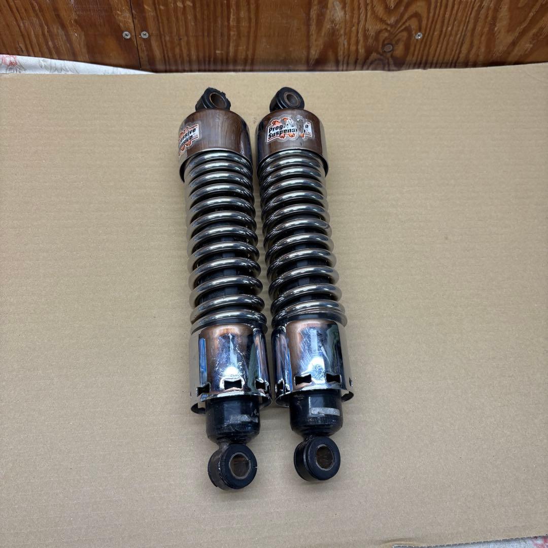 プログレッシブサスペンション リアショック ショベル