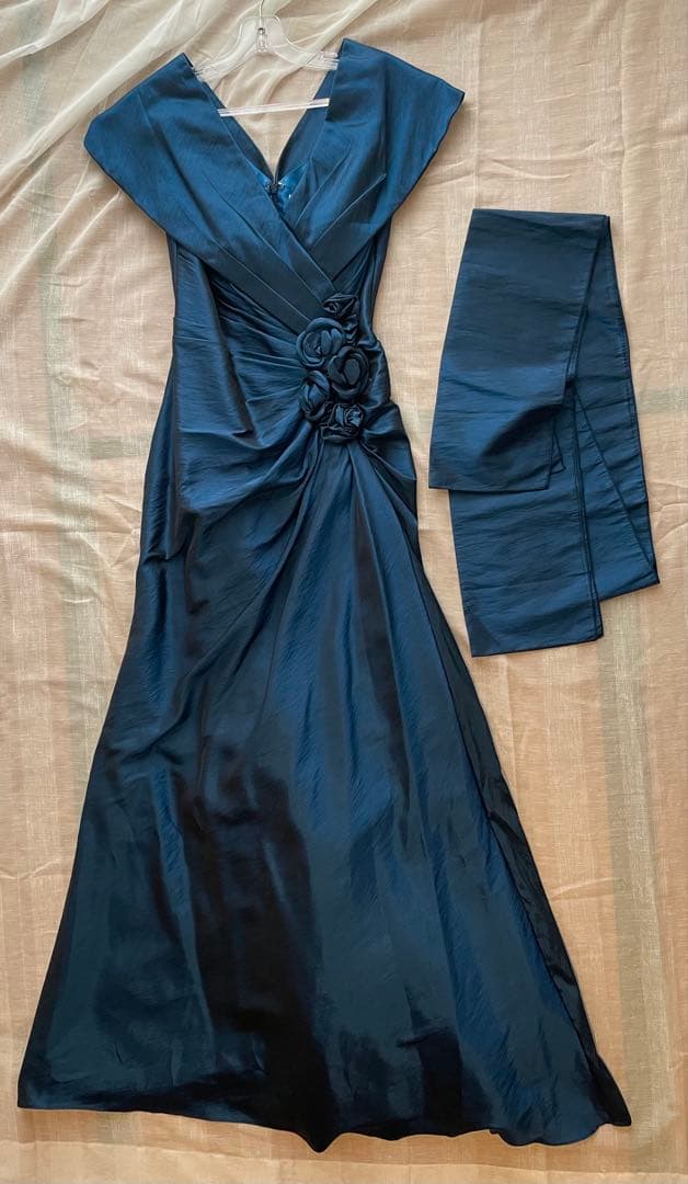 ドレス　ロング　青　ブルー　演奏会　パーティ　発表会　Ｍ　共布　サテン　光沢