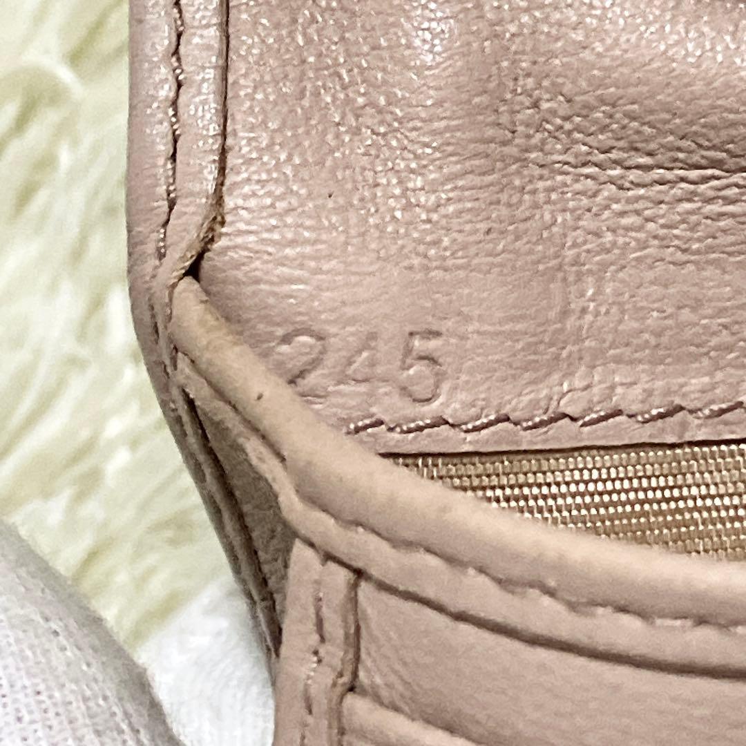 【美品】MIU MIU マテラッセ 折り財布 L字ファスナー ピンクベージュ