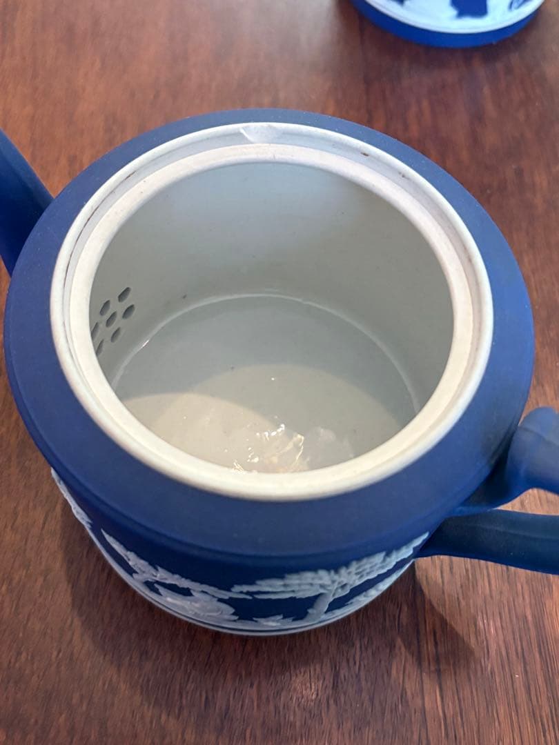 イギリスアンティーク ウェッジウッド ジャスパー ティーポットとジャグ