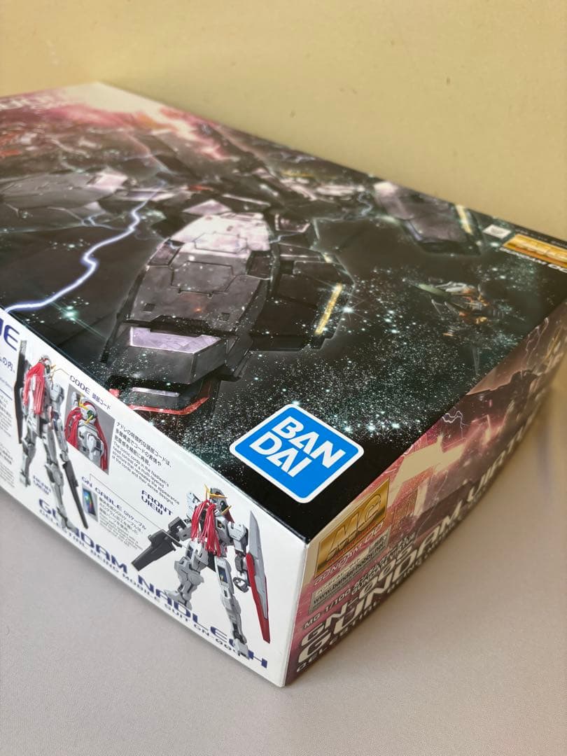 バンダイ　MG1/100ガンダムヴァーチェ　 　　　　　新品未組立て品