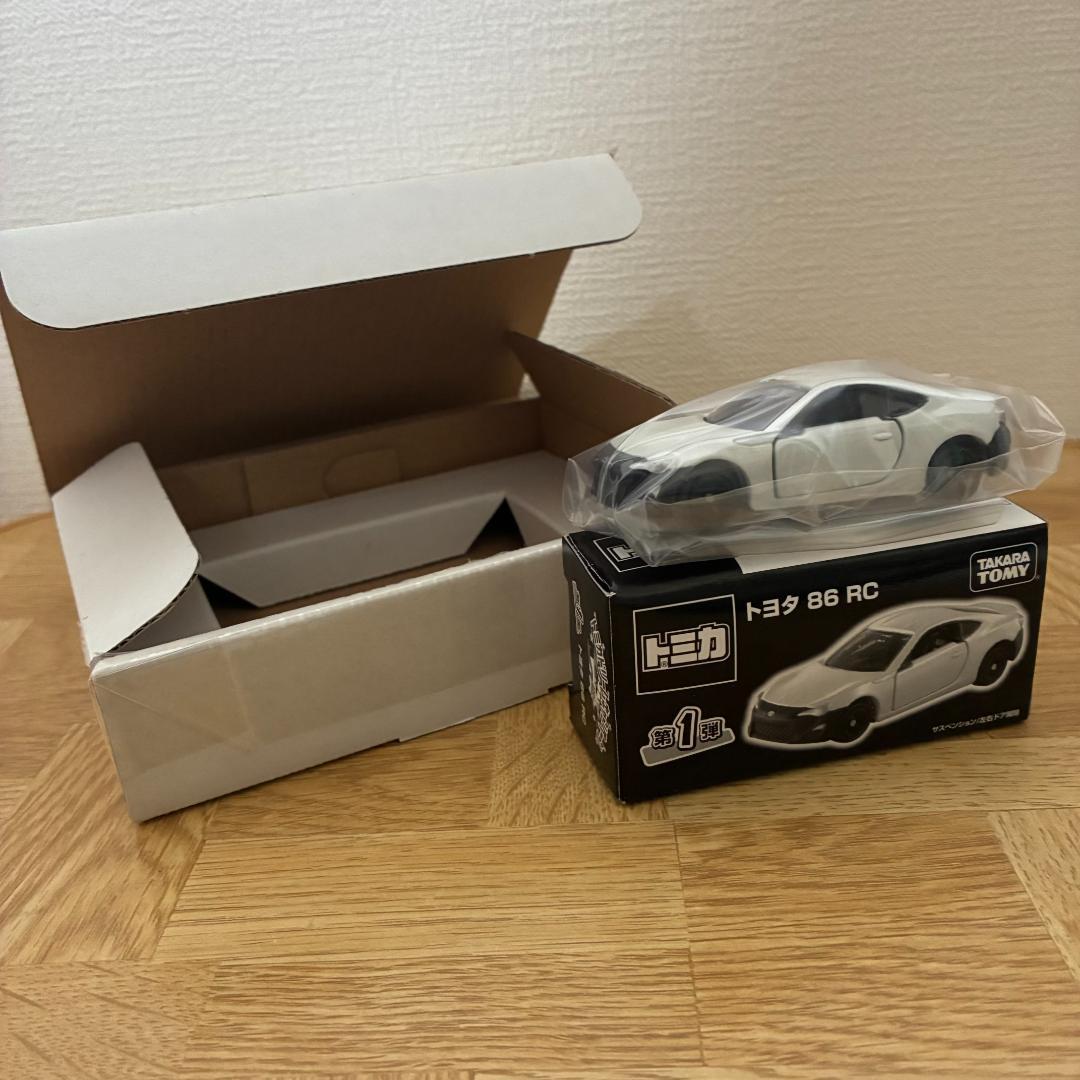 【未開封・限定品】トミカ トヨタ 86 RC ホワイト