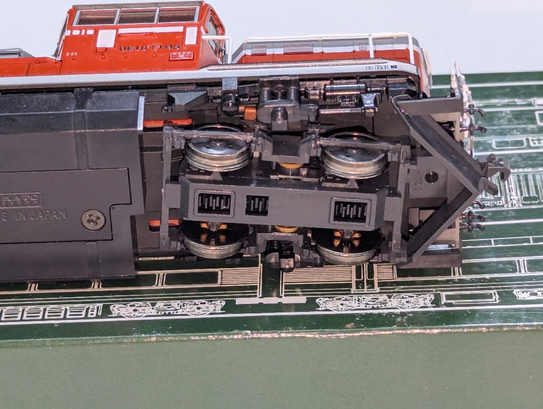 KATO　DE10　HO　【1-703】　パーツ、インレタ取付済み