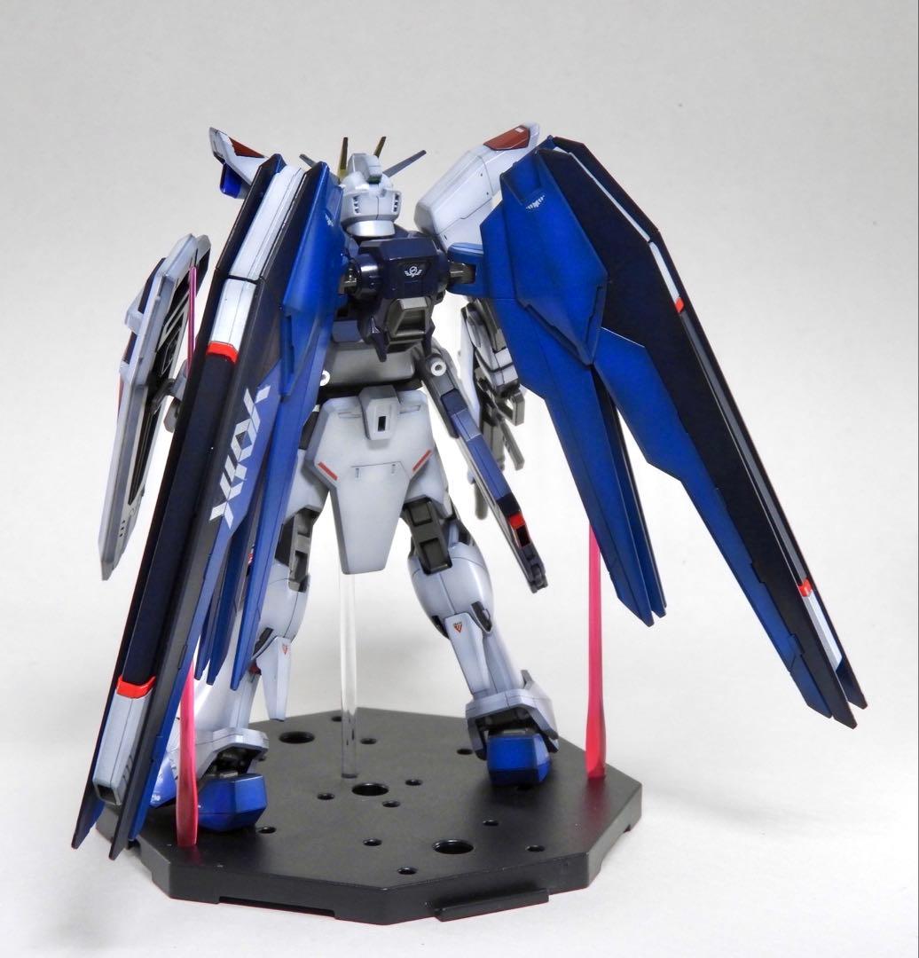HGCE フリーダムガンダム 全塗装 / ガンプラ 完成品