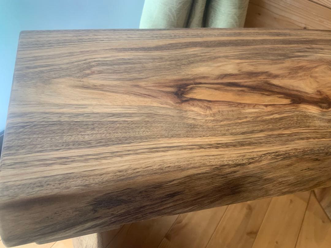 勿体ないワイルドな❣️①楠サイドテーブル、ベンチ＊補強貫#SDGs