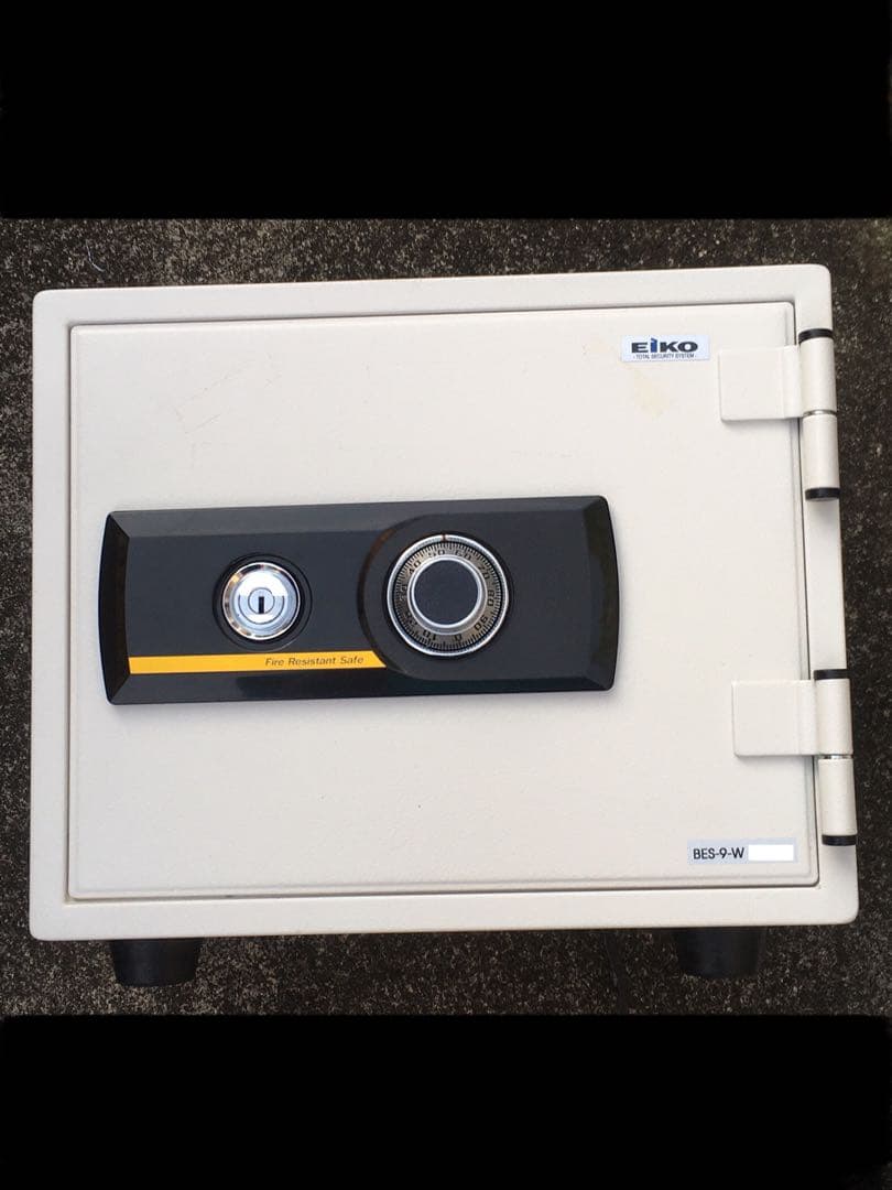 EIKO BES-9-W 小型 耐火金庫 エーコー ダイヤル式 鍵2本付 現状品