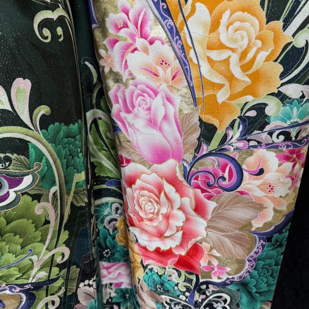 美品　薔薇　蝶　深緑　金彩　刺繍　ラメ　落款　逸品　フルセット　振袖　振り袖