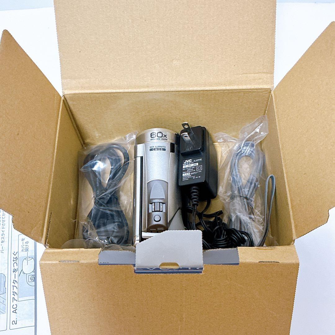 フルハイビジョン画質対応！ JVC Everio ビデオカメラ GZ-HM177