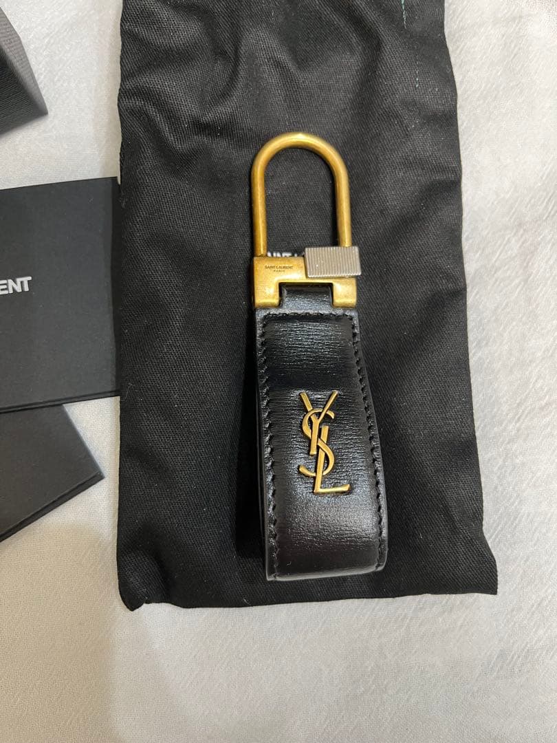 イヴ・サンローランキーリング