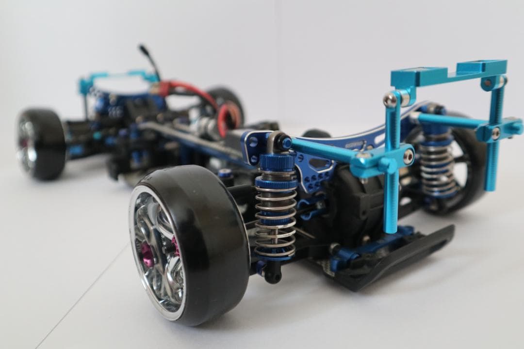 ヨコモ 1/10 RC イマドキSSG OVERDOSEパーツ付 メカ付シャーシ