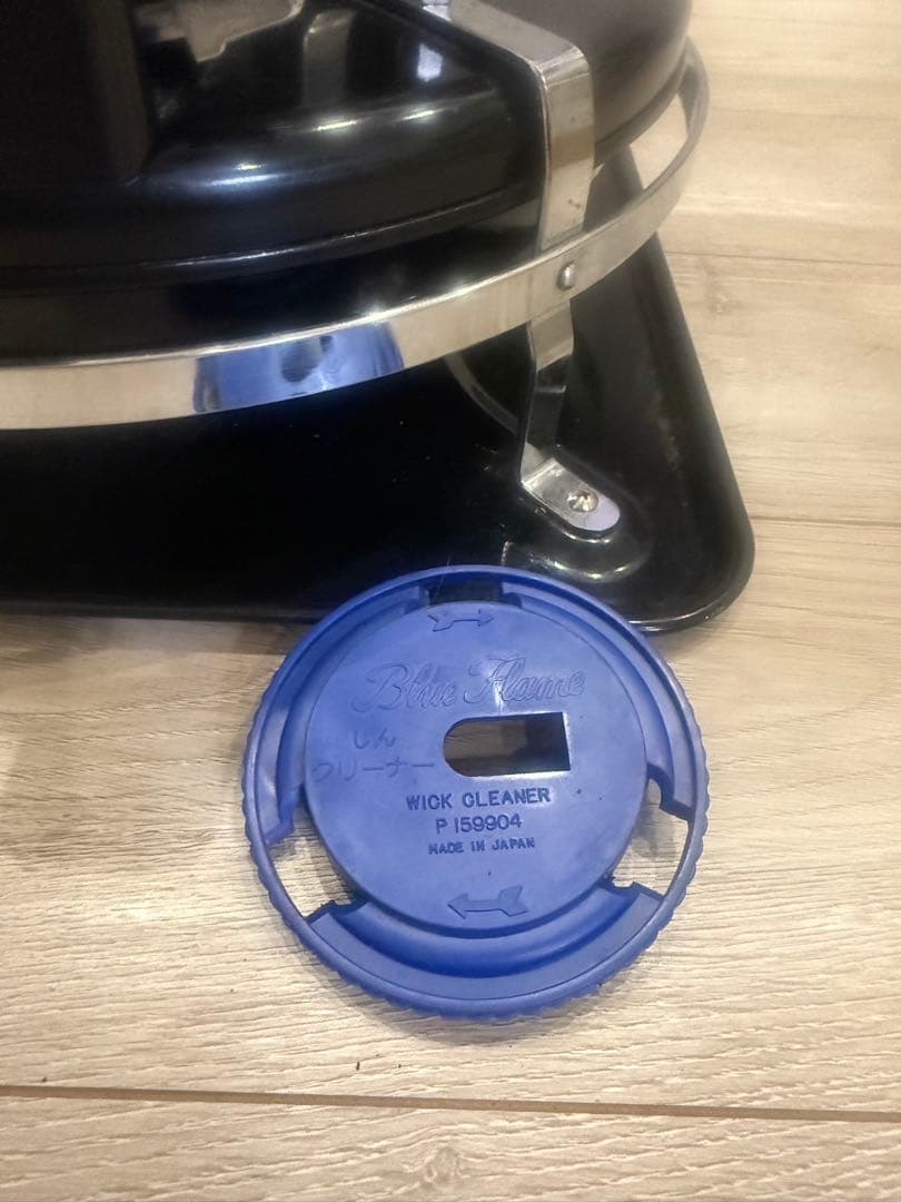 アラジン ストーブ 5年製 ストーブ レトロ 暖房器具　艶消しブラック　オシャレ