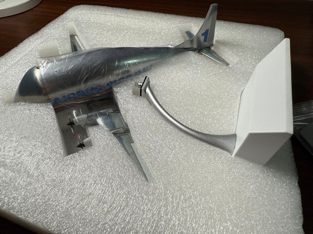 航空機・ヘリコプター JC WINGS 1:200 SUPER GUPPY F-BTGV