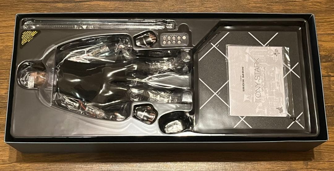 ホットトイズ　トニー・スターク（メカテスト／２.０版）通常盤