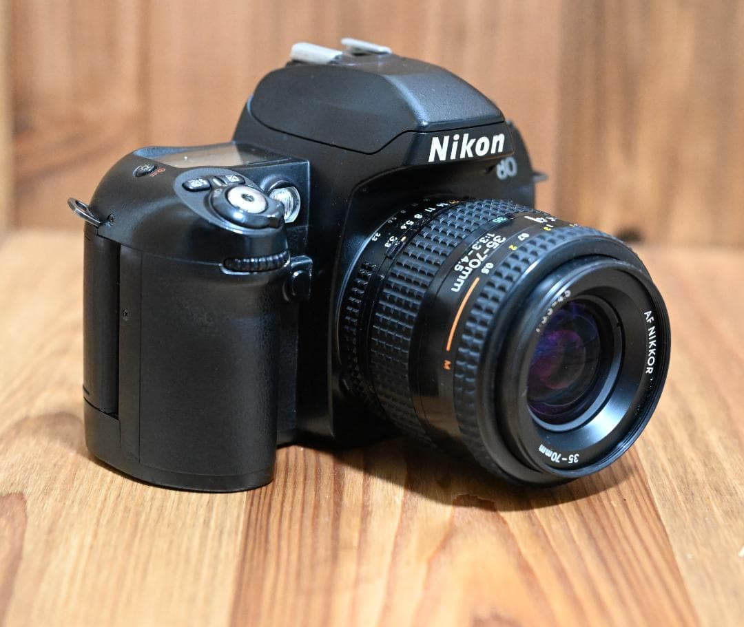 【美品！】Nikon F80D＋標準レンズ+付属品