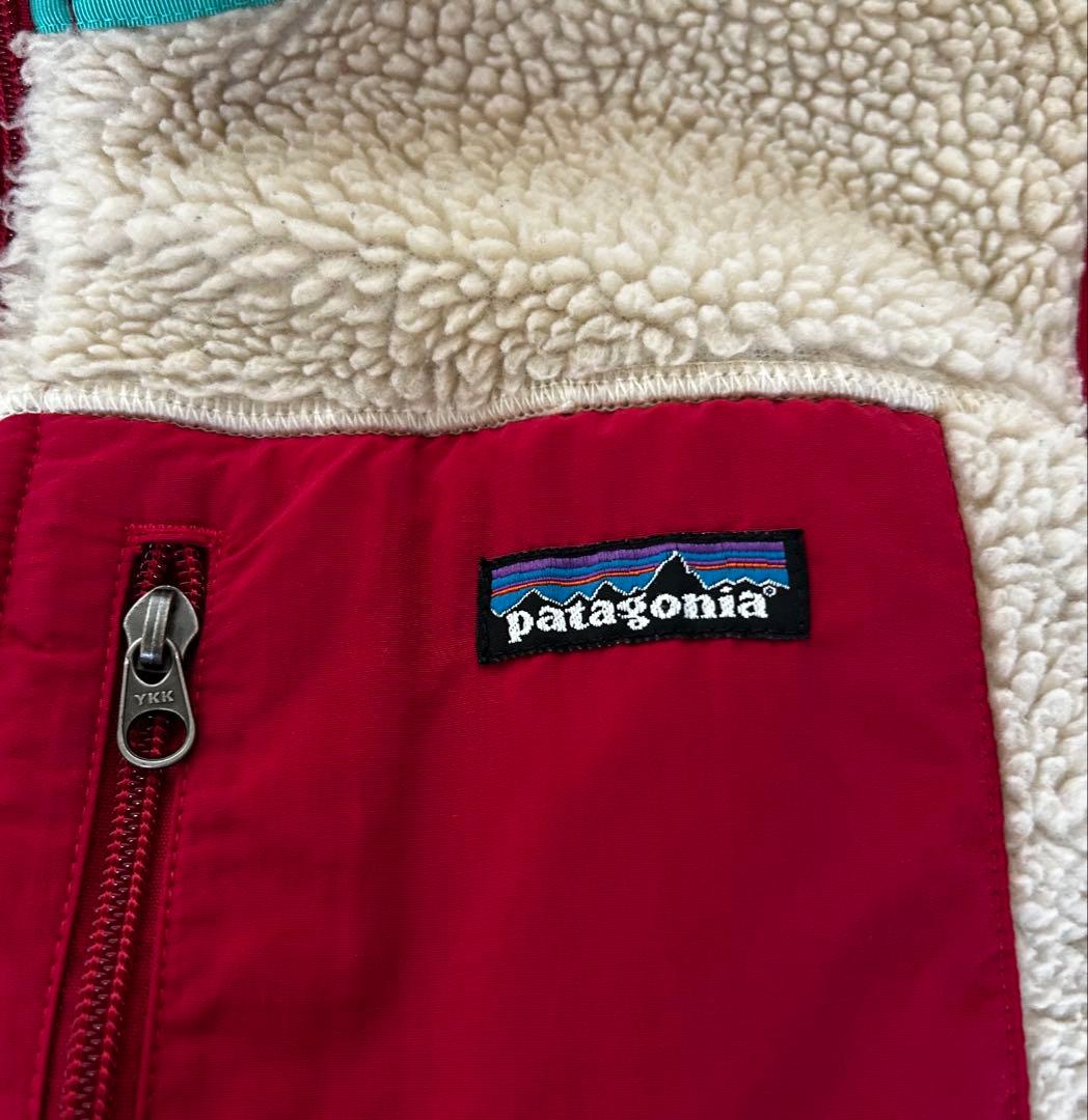 patagonia フリースベスト クリーム/ワインレッド