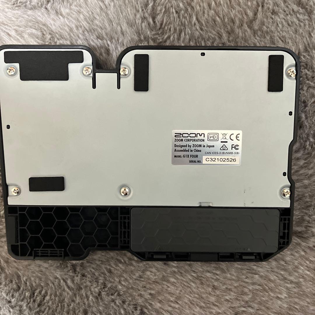 ギター Zoom G1X Four