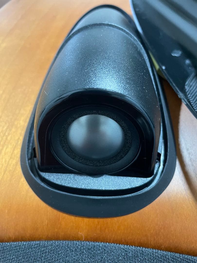 スピーカー・ウーファー B&W 703