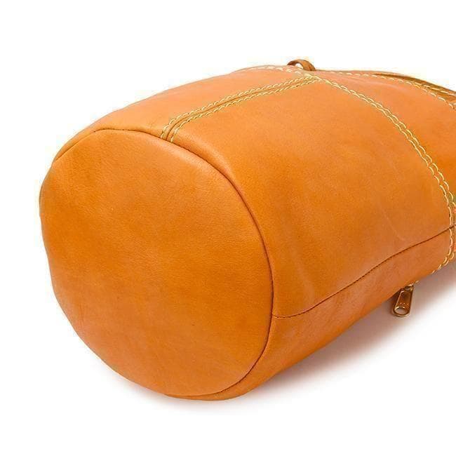 最終値下げ　Zucchero　ショルダーバッグ　コンパクト　レディース　革