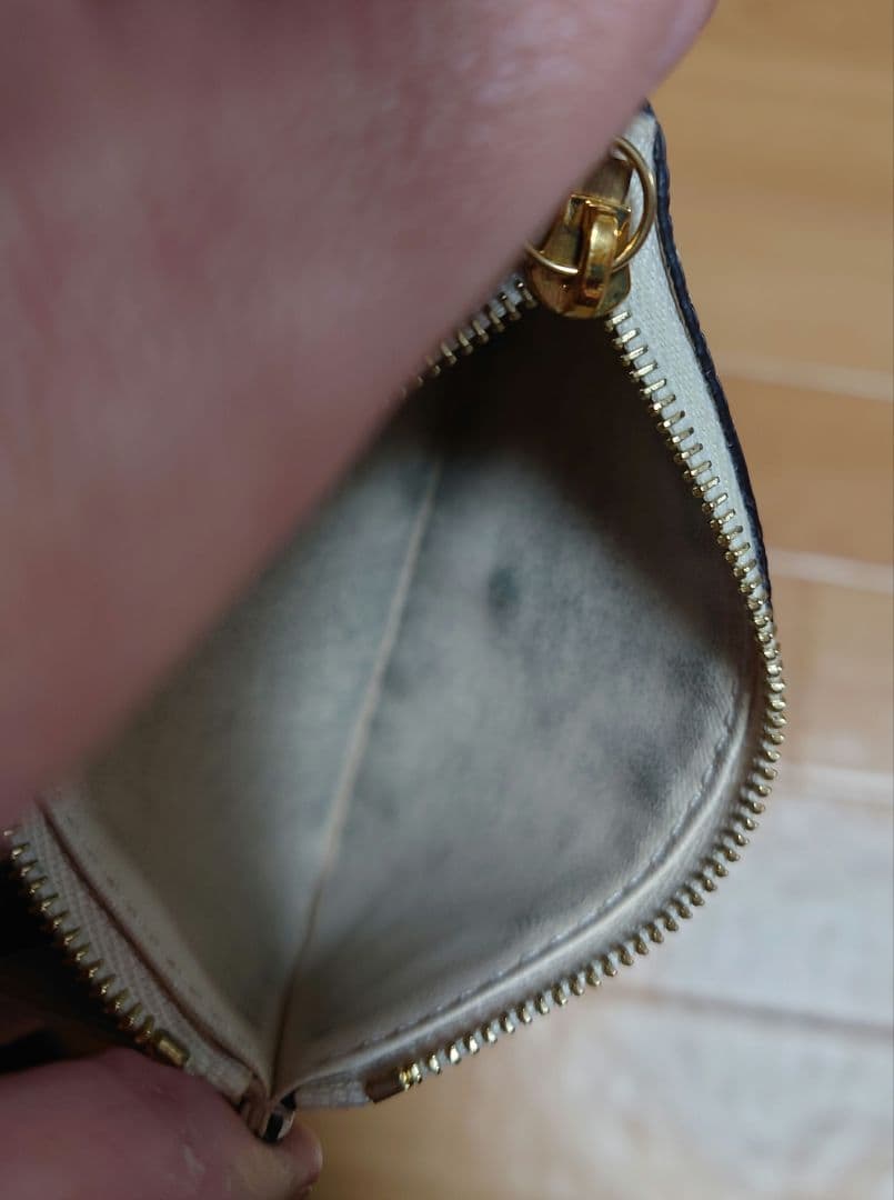 ルイ・ヴィトン　ポルトモネロザリ