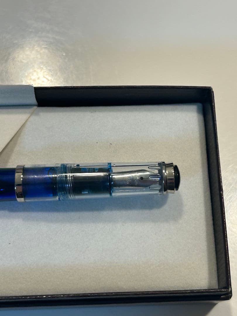 Pelikan M205 F デモンストレーター　万年筆