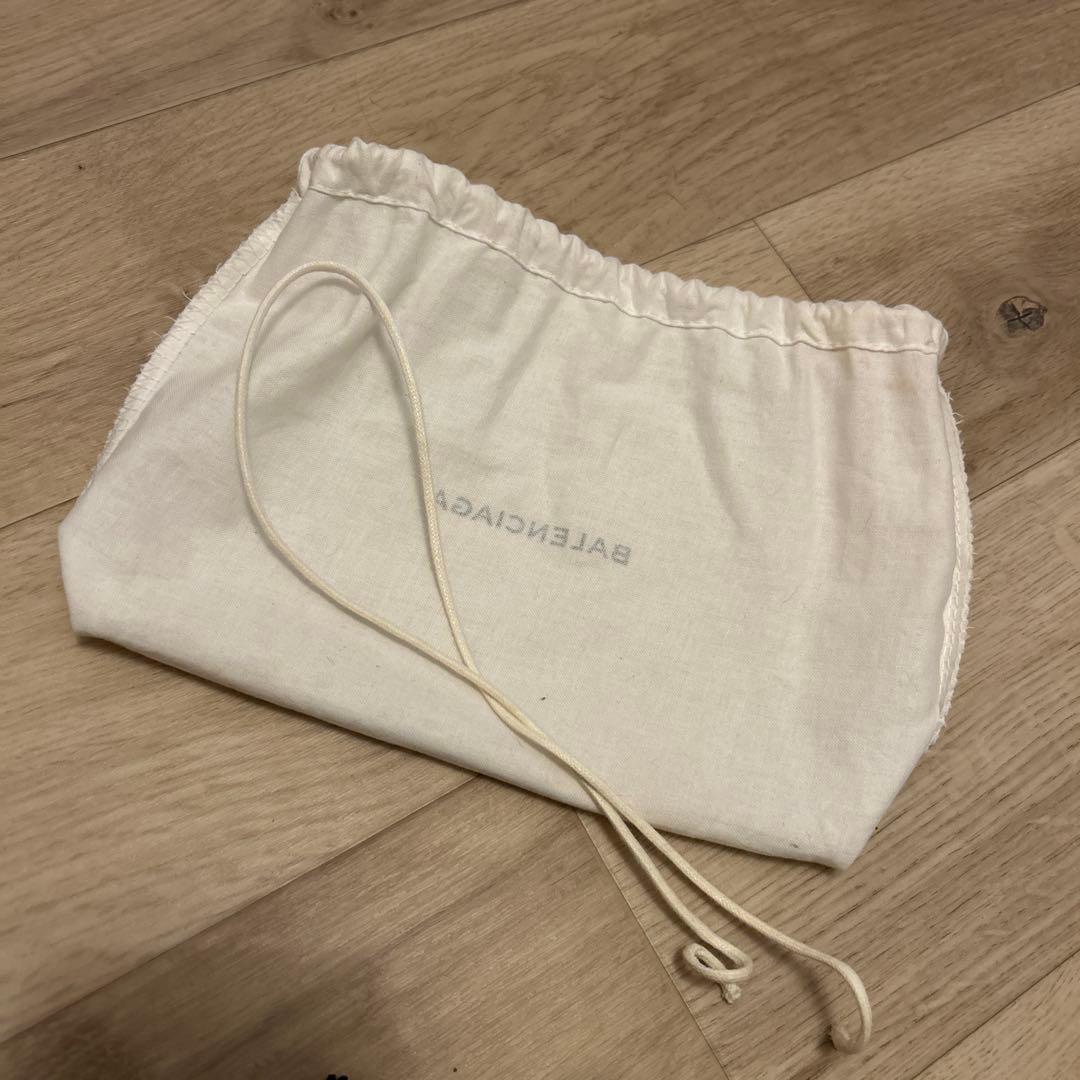 BALENCIAGA ブラック レザー ポーチ 保存袋付き