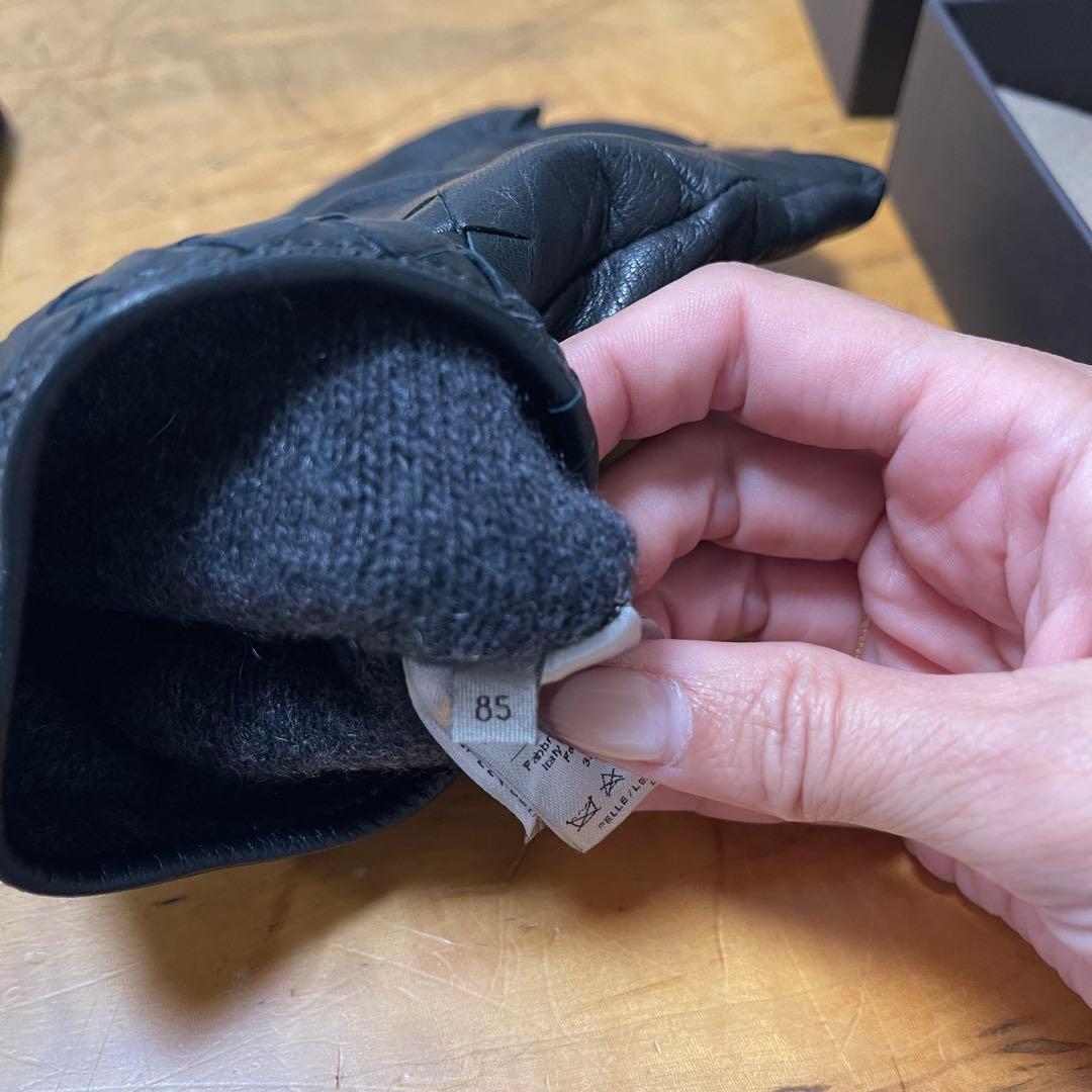 BOTTEGA VENETA イントレチャートレザーグローブ85